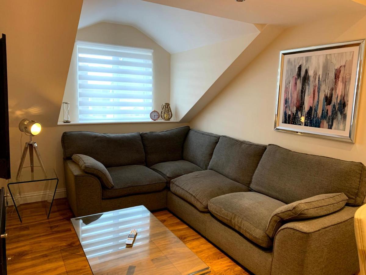 Apartment 5 - Two Bedroom Luxury Apartment Close To Town, Mainline Rail & Theatre Stylish And Comfortable Darlington  Exteriér fotografie