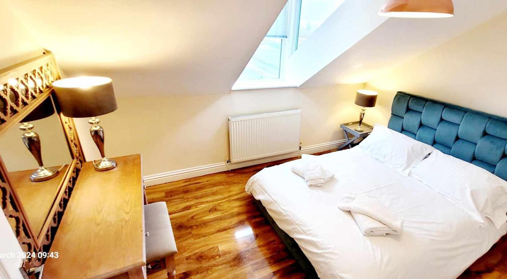 Apartment 5 - Two Bedroom Luxury Apartment Close To Town, Mainline Rail & Theatre Stylish And Comfortable Darlington  Exteriér fotografie